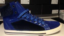 Pels sneakers i Royal blue sælskind