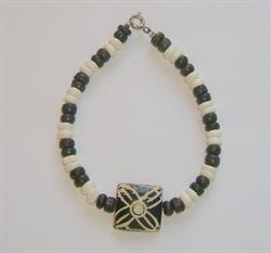 Hotsjok design armbånd sort/hvid